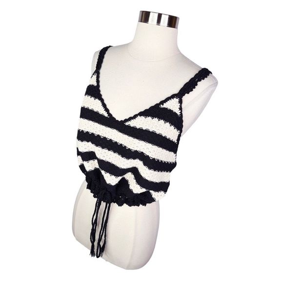 BB Dakota x Steve Madden Canary Island Top - Size Large - Picture 3 of 5